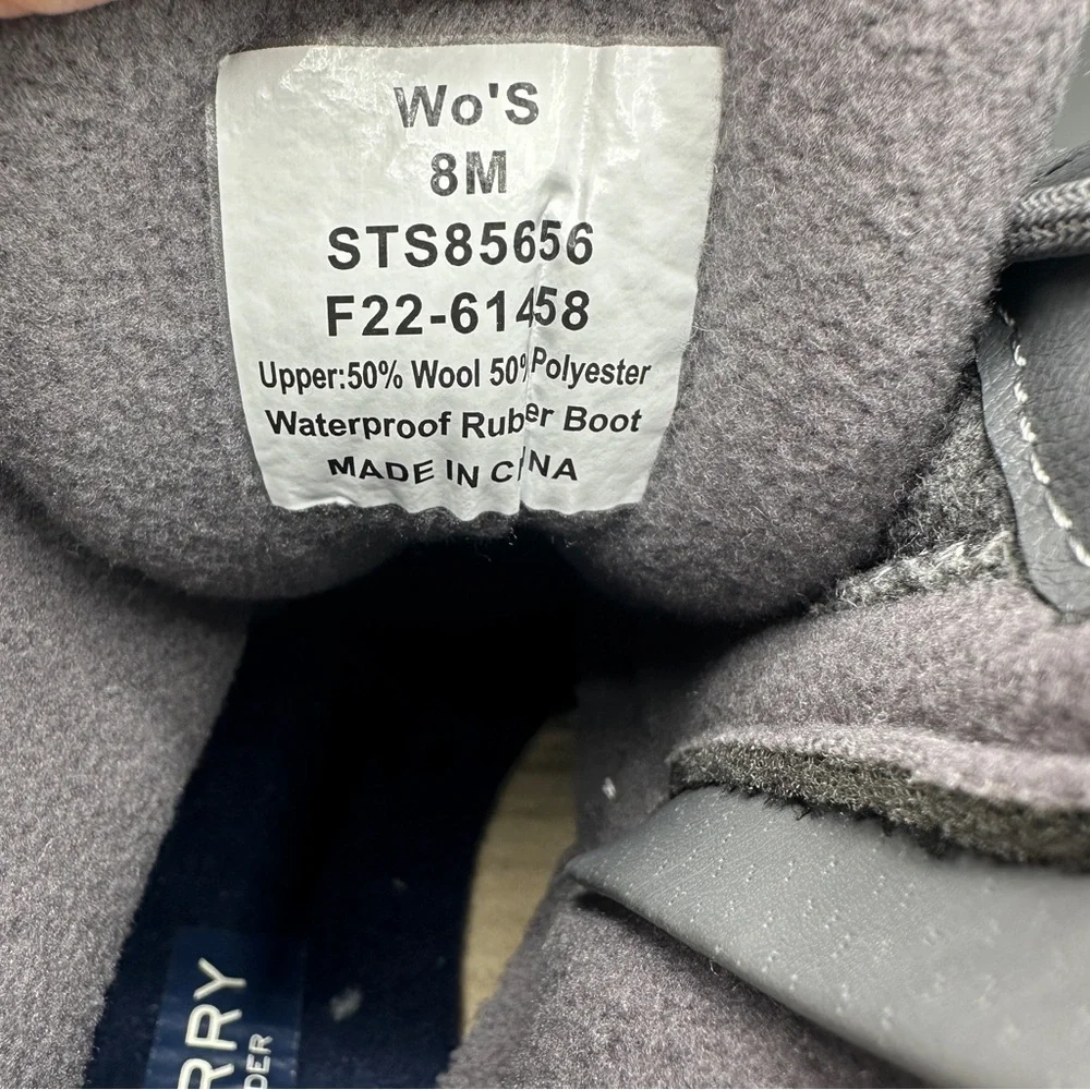 SPERRY Saltwater Rain Snow Boots Quilt Wool Blend Upper Size 8M Gray